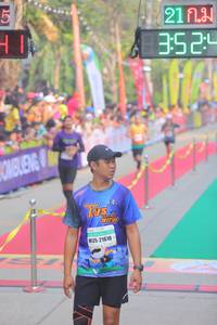 BIB: 3524, 21610
                            <button type="button" onclick="openModal(9132422)" class="btn btn-primary btn-sm float-right btn-popup" data-toggle="modal" data-target=".modal-high-quality">
                        <i class="fas fa-shopping-cart"></i> Add to Cart
                    </button>
                                            <button type="button" onclick="isThisMe(9132422, true)" class="btn btn-success btn-sm float-right btn-popup btn-isme hidden" data-toggle="tooltip" data-placement="bottom" title="นี่คือรูปของคุณใช่ไหม คลิกที่นี่เพื่อเอาเข้าอัลบั้ม">
                        <i class="fas fa-plus"></i> Add to album
                    </button>
                    <button type="button" onclick="isThisMe(9132422, false)" class="btn btn-warning btn-sm float-right btn-popup btn-isnotme hidden">
                        <i class="fas fa-ban"></i> Remove from album
                    </button>