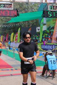 BIB: 2195
                            <button type="button" onclick="openModal(9488875)" class="btn btn-primary btn-sm float-right btn-popup" data-toggle="modal" data-target=".modal-high-quality">
                        <i class="fas fa-shopping-cart"></i> Add to Cart
                    </button>
                                            <button type="button" onclick="isThisMe(9488875, true)" class="btn btn-success btn-sm float-right btn-popup btn-isme hidden" data-toggle="tooltip" data-placement="bottom" title="นี่คือรูปของคุณใช่ไหม คลิกที่นี่เพื่อเอาเข้าอัลบั้ม">
                        <i class="fas fa-plus"></i> Add to album
                    </button>
                    <button type="button" onclick="isThisMe(9488875, false)" class="btn btn-warning btn-sm float-right btn-popup btn-isnotme hidden">
                        <i class="fas fa-ban"></i> Remove from album
                    </button>