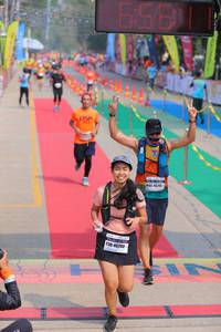 BIB: 650, 46245, 46200
                            <button type="button" onclick="openModal(9513446)" class="btn btn-primary btn-sm float-right btn-popup" data-toggle="modal" data-target=".modal-high-quality">
                        <i class="fas fa-shopping-cart"></i> Add to Cart
                    </button>
                                            <button type="button" onclick="isThisMe(9513446, true)" class="btn btn-success btn-sm float-right btn-popup btn-isme hidden" data-toggle="tooltip" data-placement="bottom" title="นี่คือรูปของคุณใช่ไหม คลิกที่นี่เพื่อเอาเข้าอัลบั้ม">
                        <i class="fas fa-plus"></i> Add to album
                    </button>
                    <button type="button" onclick="isThisMe(9513446, false)" class="btn btn-warning btn-sm float-right btn-popup btn-isnotme hidden">
                        <i class="fas fa-ban"></i> Remove from album
                    </button>