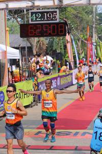 BIB: 42195, 62908, 4241, 45628
                            <button type="button" onclick="openModal(9453785)" class="btn btn-primary btn-sm float-right btn-popup" data-toggle="modal" data-target=".modal-high-quality">
                        <i class="fas fa-shopping-cart"></i> Add to Cart
                    </button>
                                            <button type="button" onclick="isThisMe(9453785, true)" class="btn btn-success btn-sm float-right btn-popup btn-isme hidden" data-toggle="tooltip" data-placement="bottom" title="นี่คือรูปของคุณใช่ไหม คลิกที่นี่เพื่อเอาเข้าอัลบั้ม">
                        <i class="fas fa-plus"></i> Add to album
                    </button>
                    <button type="button" onclick="isThisMe(9453785, false)" class="btn btn-warning btn-sm float-right btn-popup btn-isnotme hidden">
                        <i class="fas fa-ban"></i> Remove from album
                    </button>