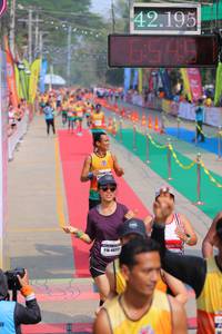 BIB: 42195, 6509
                            <button type="button" onclick="openModal(9512968)" class="btn btn-primary btn-sm float-right btn-popup" data-toggle="modal" data-target=".modal-high-quality">
                        <i class="fas fa-shopping-cart"></i> Add to Cart
                    </button>
                                            <button type="button" onclick="isThisMe(9512968, true)" class="btn btn-success btn-sm float-right btn-popup btn-isme hidden" data-toggle="tooltip" data-placement="bottom" title="นี่คือรูปของคุณใช่ไหม คลิกที่นี่เพื่อเอาเข้าอัลบั้ม">
                        <i class="fas fa-plus"></i> Add to album
                    </button>
                    <button type="button" onclick="isThisMe(9512968, false)" class="btn btn-warning btn-sm float-right btn-popup btn-isnotme hidden">
                        <i class="fas fa-ban"></i> Remove from album
                    </button>