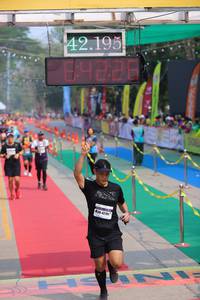 BIB: 42195, 04261
                            <button type="button" onclick="openModal(9482831)" class="btn btn-primary btn-sm float-right btn-popup" data-toggle="modal" data-target=".modal-high-quality">
                        <i class="fas fa-shopping-cart"></i> Add to Cart
                    </button>
                                            <button type="button" onclick="isThisMe(9482831, true)" class="btn btn-success btn-sm float-right btn-popup btn-isme hidden" data-toggle="tooltip" data-placement="bottom" title="นี่คือรูปของคุณใช่ไหม คลิกที่นี่เพื่อเอาเข้าอัลบั้ม">
                        <i class="fas fa-plus"></i> Add to album
                    </button>
                    <button type="button" onclick="isThisMe(9482831, false)" class="btn btn-warning btn-sm float-right btn-popup btn-isnotme hidden">
                        <i class="fas fa-ban"></i> Remove from album
                    </button>