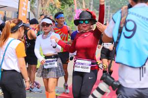 BIB: 48359, 06845
                            <button type="button" onclick="openModal(9514492)" class="btn btn-primary btn-sm float-right btn-popup" data-toggle="modal" data-target=".modal-high-quality">
                        <i class="fas fa-shopping-cart"></i> Add to Cart
                    </button>
                                            <button type="button" onclick="isThisMe(9514492, true)" class="btn btn-success btn-sm float-right btn-popup btn-isme hidden" data-toggle="tooltip" data-placement="bottom" title="นี่คือรูปของคุณใช่ไหม คลิกที่นี่เพื่อเอาเข้าอัลบั้ม">
                        <i class="fas fa-plus"></i> Add to album
                    </button>
                    <button type="button" onclick="isThisMe(9514492, false)" class="btn btn-warning btn-sm float-right btn-popup btn-isnotme hidden">
                        <i class="fas fa-ban"></i> Remove from album
                    </button>