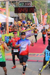 BIB: 42195, 42990, 40921
                            <button type="button" onclick="openModal(9149008)" class="btn btn-primary btn-sm float-right btn-popup" data-toggle="modal" data-target=".modal-high-quality">
                        <i class="fas fa-shopping-cart"></i> Add to Cart
                    </button>
                                            <button type="button" onclick="isThisMe(9149008, true)" class="btn btn-success btn-sm float-right btn-popup btn-isme hidden" data-toggle="tooltip" data-placement="bottom" title="นี่คือรูปของคุณใช่ไหม คลิกที่นี่เพื่อเอาเข้าอัลบั้ม">
                        <i class="fas fa-plus"></i> Add to album
                    </button>
                    <button type="button" onclick="isThisMe(9149008, false)" class="btn btn-warning btn-sm float-right btn-popup btn-isnotme hidden">
                        <i class="fas fa-ban"></i> Remove from album
                    </button>