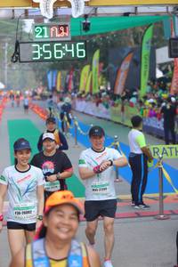 BIB: 35646, 21399, 26002
                            <button type="button" onclick="openModal(9134636)" class="btn btn-primary btn-sm float-right btn-popup" data-toggle="modal" data-target=".modal-high-quality">
                        <i class="fas fa-shopping-cart"></i> Add to Cart
                    </button>
                                            <button type="button" onclick="isThisMe(9134636, true)" class="btn btn-success btn-sm float-right btn-popup btn-isme hidden" data-toggle="tooltip" data-placement="bottom" title="นี่คือรูปของคุณใช่ไหม คลิกที่นี่เพื่อเอาเข้าอัลบั้ม">
                        <i class="fas fa-plus"></i> Add to album
                    </button>
                    <button type="button" onclick="isThisMe(9134636, false)" class="btn btn-warning btn-sm float-right btn-popup btn-isnotme hidden">
                        <i class="fas fa-ban"></i> Remove from album
                    </button>