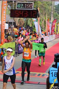BIB: 42195, 54312, 40494, 45220
                            <button type="button" onclick="openModal(9146476)" class="btn btn-primary btn-sm float-right btn-popup" data-toggle="modal" data-target=".modal-high-quality">
                        <i class="fas fa-shopping-cart"></i> Add to Cart
                    </button>
                                            <button type="button" onclick="isThisMe(9146476, true)" class="btn btn-success btn-sm float-right btn-popup btn-isme hidden" data-toggle="tooltip" data-placement="bottom" title="นี่คือรูปของคุณใช่ไหม คลิกที่นี่เพื่อเอาเข้าอัลบั้ม">
                        <i class="fas fa-plus"></i> Add to album
                    </button>
                    <button type="button" onclick="isThisMe(9146476, false)" class="btn btn-warning btn-sm float-right btn-popup btn-isnotme hidden">
                        <i class="fas fa-ban"></i> Remove from album
                    </button>