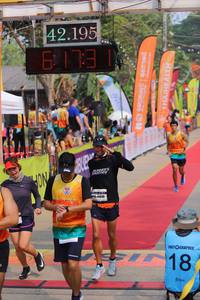 BIB: 42195
                            <button type="button" onclick="openModal(9424469)" class="btn btn-primary btn-sm float-right btn-popup" data-toggle="modal" data-target=".modal-high-quality">
                        <i class="fas fa-shopping-cart"></i> Add to Cart
                    </button>
                                            <button type="button" onclick="isThisMe(9424469, true)" class="btn btn-success btn-sm float-right btn-popup btn-isme hidden" data-toggle="tooltip" data-placement="bottom" title="นี่คือรูปของคุณใช่ไหม คลิกที่นี่เพื่อเอาเข้าอัลบั้ม">
                        <i class="fas fa-plus"></i> Add to album
                    </button>
                    <button type="button" onclick="isThisMe(9424469, false)" class="btn btn-warning btn-sm float-right btn-popup btn-isnotme hidden">
                        <i class="fas fa-ban"></i> Remove from album
                    </button>