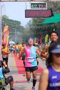 BIB: 42195, 64756, 42251
                            <button type="button" onclick="openModal(9489024)" class="btn btn-primary btn-sm float-right btn-popup" data-toggle="modal" data-target=".modal-high-quality">
                        <i class="fas fa-shopping-cart"></i> Add to Cart
                    </button>
                                            <button type="button" onclick="isThisMe(9489024, true)" class="btn btn-success btn-sm float-right btn-popup btn-isme hidden" data-toggle="tooltip" data-placement="bottom" title="นี่คือรูปของคุณใช่ไหม คลิกที่นี่เพื่อเอาเข้าอัลบั้ม">
                        <i class="fas fa-plus"></i> Add to album
                    </button>
                    <button type="button" onclick="isThisMe(9489024, false)" class="btn btn-warning btn-sm float-right btn-popup btn-isnotme hidden">
                        <i class="fas fa-ban"></i> Remove from album
                    </button>