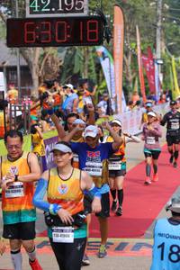 BIB: 42195, 630, 48495, 43006, 41966
                            <button type="button" onclick="openModal(9458759)" class="btn btn-primary btn-sm float-right btn-popup" data-toggle="modal" data-target=".modal-high-quality">
                        <i class="fas fa-shopping-cart"></i> Add to Cart
                    </button>
                                            <button type="button" onclick="isThisMe(9458759, true)" class="btn btn-success btn-sm float-right btn-popup btn-isme hidden" data-toggle="tooltip" data-placement="bottom" title="นี่คือรูปของคุณใช่ไหม คลิกที่นี่เพื่อเอาเข้าอัลบั้ม">
                        <i class="fas fa-plus"></i> Add to album
                    </button>
                    <button type="button" onclick="isThisMe(9458759, false)" class="btn btn-warning btn-sm float-right btn-popup btn-isnotme hidden">
                        <i class="fas fa-ban"></i> Remove from album
                    </button>