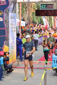 BIB: 42195, 52123, 009, 140
                            <button type="button" onclick="openModal(9135419)" class="btn btn-primary btn-sm float-right btn-popup" data-toggle="modal" data-target=".modal-high-quality">
                        <i class="fas fa-shopping-cart"></i> Add to Cart
                    </button>
                                            <button type="button" onclick="isThisMe(9135419, true)" class="btn btn-success btn-sm float-right btn-popup btn-isme hidden" data-toggle="tooltip" data-placement="bottom" title="นี่คือรูปของคุณใช่ไหม คลิกที่นี่เพื่อเอาเข้าอัลบั้ม">
                        <i class="fas fa-plus"></i> Add to album
                    </button>
                    <button type="button" onclick="isThisMe(9135419, false)" class="btn btn-warning btn-sm float-right btn-popup btn-isnotme hidden">
                        <i class="fas fa-ban"></i> Remove from album
                    </button>