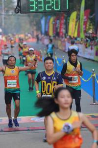 BIB: 3320, 27653
                            <button type="button" onclick="openModal(8186890)" class="btn btn-primary btn-sm float-right btn-popup" data-toggle="modal" data-target=".modal-high-quality">
                        <i class="fas fa-shopping-cart"></i> Add to Cart
                    </button>
                                            <button type="button" onclick="isThisMe(8186890, true)" class="btn btn-success btn-sm float-right btn-popup btn-isme hidden" data-toggle="tooltip" data-placement="bottom" title="นี่คือรูปของคุณใช่ไหม คลิกที่นี่เพื่อเอาเข้าอัลบั้ม">
                        <i class="fas fa-plus"></i> Add to album
                    </button>
                    <button type="button" onclick="isThisMe(8186890, false)" class="btn btn-warning btn-sm float-right btn-popup btn-isnotme hidden">
                        <i class="fas fa-ban"></i> Remove from album
                    </button>