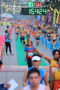BIB: 211, 5424, 20223
                            <button type="button" onclick="openModal(8906437)" class="btn btn-primary btn-sm float-right btn-popup" data-toggle="modal" data-target=".modal-high-quality">
                        <i class="fas fa-shopping-cart"></i> Add to Cart
                    </button>
                                            <button type="button" onclick="isThisMe(8906437, true)" class="btn btn-success btn-sm float-right btn-popup btn-isme hidden" data-toggle="tooltip" data-placement="bottom" title="นี่คือรูปของคุณใช่ไหม คลิกที่นี่เพื่อเอาเข้าอัลบั้ม">
                        <i class="fas fa-plus"></i> Add to album
                    </button>
                    <button type="button" onclick="isThisMe(8906437, false)" class="btn btn-warning btn-sm float-right btn-popup btn-isnotme hidden">
                        <i class="fas fa-ban"></i> Remove from album
                    </button>