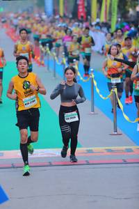 BIB: 2718, 2526
                            <button type="button" onclick="openModal(8896695)" class="btn btn-primary btn-sm float-right btn-popup" data-toggle="modal" data-target=".modal-high-quality">
                        <i class="fas fa-shopping-cart"></i> Add to Cart
                    </button>
                                            <button type="button" onclick="isThisMe(8896695, true)" class="btn btn-success btn-sm float-right btn-popup btn-isme hidden" data-toggle="tooltip" data-placement="bottom" title="นี่คือรูปของคุณใช่ไหม คลิกที่นี่เพื่อเอาเข้าอัลบั้ม">
                        <i class="fas fa-plus"></i> Add to album
                    </button>
                    <button type="button" onclick="isThisMe(8896695, false)" class="btn btn-warning btn-sm float-right btn-popup btn-isnotme hidden">
                        <i class="fas fa-ban"></i> Remove from album
                    </button>