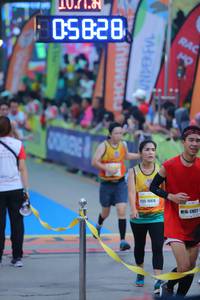 BIB: 828, 135, 1048, 17021
                            <button type="button" onclick="openModal(8866160)" class="btn btn-primary btn-sm float-right btn-popup" data-toggle="modal" data-target=".modal-high-quality">
                        <i class="fas fa-shopping-cart"></i> Add to Cart
                    </button>
                                            <button type="button" onclick="isThisMe(8866160, true)" class="btn btn-success btn-sm float-right btn-popup btn-isme hidden" data-toggle="tooltip" data-placement="bottom" title="นี่คือรูปของคุณใช่ไหม คลิกที่นี่เพื่อเอาเข้าอัลบั้ม">
                        <i class="fas fa-plus"></i> Add to album
                    </button>
                    <button type="button" onclick="isThisMe(8866160, false)" class="btn btn-warning btn-sm float-right btn-popup btn-isnotme hidden">
                        <i class="fas fa-ban"></i> Remove from album
                    </button>
