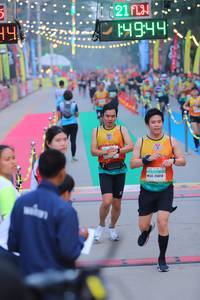 BIB: 211, 14944, 20618
                            <button type="button" onclick="openModal(8899812)" class="btn btn-primary btn-sm float-right btn-popup" data-toggle="modal" data-target=".modal-high-quality">
                        <i class="fas fa-shopping-cart"></i> Add to Cart
                    </button>
                                            <button type="button" onclick="isThisMe(8899812, true)" class="btn btn-success btn-sm float-right btn-popup btn-isme hidden" data-toggle="tooltip" data-placement="bottom" title="นี่คือรูปของคุณใช่ไหม คลิกที่นี่เพื่อเอาเข้าอัลบั้ม">
                        <i class="fas fa-plus"></i> Add to album
                    </button>
                    <button type="button" onclick="isThisMe(8899812, false)" class="btn btn-warning btn-sm float-right btn-popup btn-isnotme hidden">
                        <i class="fas fa-ban"></i> Remove from album
                    </button>