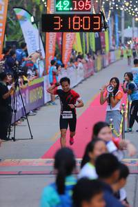 BIB: 42195, 1603, 4545
                            <button type="button" onclick="openModal(8897552)" class="btn btn-primary btn-sm float-right btn-popup" data-toggle="modal" data-target=".modal-high-quality">
                        <i class="fas fa-shopping-cart"></i> Add to Cart
                    </button>
                                            <button type="button" onclick="isThisMe(8897552, true)" class="btn btn-success btn-sm float-right btn-popup btn-isme hidden" data-toggle="tooltip" data-placement="bottom" title="นี่คือรูปของคุณใช่ไหม คลิกที่นี่เพื่อเอาเข้าอัลบั้ม">
                        <i class="fas fa-plus"></i> Add to album
                    </button>
                    <button type="button" onclick="isThisMe(8897552, false)" class="btn btn-warning btn-sm float-right btn-popup btn-isnotme hidden">
                        <i class="fas fa-ban"></i> Remove from album
                    </button>