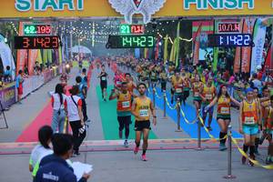 BIB: 1004, 42195, 4423, 1422, 1423
                            <button type="button" onclick="openModal(8892417)" class="btn btn-primary btn-sm float-right btn-popup" data-toggle="modal" data-target=".modal-high-quality">
                        <i class="fas fa-shopping-cart"></i> Add to Cart
                    </button>
                                            <button type="button" onclick="isThisMe(8892417, true)" class="btn btn-success btn-sm float-right btn-popup btn-isme hidden" data-toggle="tooltip" data-placement="bottom" title="นี่คือรูปของคุณใช่ไหม คลิกที่นี่เพื่อเอาเข้าอัลบั้ม">
                        <i class="fas fa-plus"></i> Add to album
                    </button>
                    <button type="button" onclick="isThisMe(8892417, false)" class="btn btn-warning btn-sm float-right btn-popup btn-isnotme hidden">
                        <i class="fas fa-ban"></i> Remove from album
                    </button>