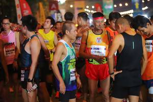 BIB: 825, 40281, 1193, 414
                            <button type="button" onclick="openModal(9540124)" class="btn btn-primary btn-sm float-right btn-popup" data-toggle="modal" data-target=".modal-high-quality">
                        <i class="fas fa-shopping-cart"></i> Add to Cart
                    </button>
                                            <button type="button" onclick="isThisMe(9540124, true)" class="btn btn-success btn-sm float-right btn-popup btn-isme hidden" data-toggle="tooltip" data-placement="bottom" title="นี่คือรูปของคุณใช่ไหม คลิกที่นี่เพื่อเอาเข้าอัลบั้ม">
                        <i class="fas fa-plus"></i> Add to album
                    </button>
                    <button type="button" onclick="isThisMe(9540124, false)" class="btn btn-warning btn-sm float-right btn-popup btn-isnotme hidden">
                        <i class="fas fa-ban"></i> Remove from album
                    </button>