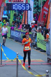 BIB: 109, 00653, 16569
                            <button type="button" onclick="openModal(8879638)" class="btn btn-primary btn-sm float-right btn-popup" data-toggle="modal" data-target=".modal-high-quality">
                        <i class="fas fa-shopping-cart"></i> Add to Cart
                    </button>
                                            <button type="button" onclick="isThisMe(8879638, true)" class="btn btn-success btn-sm float-right btn-popup btn-isme hidden" data-toggle="tooltip" data-placement="bottom" title="นี่คือรูปของคุณใช่ไหม คลิกที่นี่เพื่อเอาเข้าอัลบั้ม">
                        <i class="fas fa-plus"></i> Add to album
                    </button>
                    <button type="button" onclick="isThisMe(8879638, false)" class="btn btn-warning btn-sm float-right btn-popup btn-isnotme hidden">
                        <i class="fas fa-ban"></i> Remove from album
                    </button>