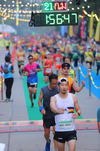 BIB: 647, 20824
                            <button type="button" onclick="openModal(8973176)" class="btn btn-primary btn-sm float-right btn-popup" data-toggle="modal" data-target=".modal-high-quality">
                        <i class="fas fa-shopping-cart"></i> Add to Cart
                    </button>
                                            <button type="button" onclick="isThisMe(8973176, true)" class="btn btn-success btn-sm float-right btn-popup btn-isme hidden" data-toggle="tooltip" data-placement="bottom" title="นี่คือรูปของคุณใช่ไหม คลิกที่นี่เพื่อเอาเข้าอัลบั้ม">
                        <i class="fas fa-plus"></i> Add to album
                    </button>
                    <button type="button" onclick="isThisMe(8973176, false)" class="btn btn-warning btn-sm float-right btn-popup btn-isnotme hidden">
                        <i class="fas fa-ban"></i> Remove from album
                    </button>