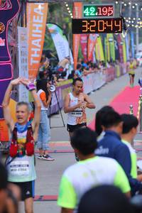 BIB: 42195, 32044, 456, 47864
                            <button type="button" onclick="openModal(8901005)" class="btn btn-primary btn-sm float-right btn-popup" data-toggle="modal" data-target=".modal-high-quality">
                        <i class="fas fa-shopping-cart"></i> Add to Cart
                    </button>
                                            <button type="button" onclick="isThisMe(8901005, true)" class="btn btn-success btn-sm float-right btn-popup btn-isme hidden" data-toggle="tooltip" data-placement="bottom" title="นี่คือรูปของคุณใช่ไหม คลิกที่นี่เพื่อเอาเข้าอัลบั้ม">
                        <i class="fas fa-plus"></i> Add to album
                    </button>
                    <button type="button" onclick="isThisMe(8901005, false)" class="btn btn-warning btn-sm float-right btn-popup btn-isnotme hidden">
                        <i class="fas fa-ban"></i> Remove from album
                    </button>