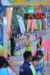 BIB: 42195, 2512
                            <button type="button" onclick="openModal(8864091)" class="btn btn-primary btn-sm float-right btn-popup" data-toggle="modal" data-target=".modal-high-quality">
                        <i class="fas fa-shopping-cart"></i> Add to Cart
                    </button>
                                            <button type="button" onclick="isThisMe(8864091, true)" class="btn btn-success btn-sm float-right btn-popup btn-isme hidden" data-toggle="tooltip" data-placement="bottom" title="นี่คือรูปของคุณใช่ไหม คลิกที่นี่เพื่อเอาเข้าอัลบั้ม">
                        <i class="fas fa-plus"></i> Add to album
                    </button>
                    <button type="button" onclick="isThisMe(8864091, false)" class="btn btn-warning btn-sm float-right btn-popup btn-isnotme hidden">
                        <i class="fas fa-ban"></i> Remove from album
                    </button>