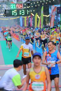 BIB: 21455
                            <button type="button" onclick="openModal(8902391)" class="btn btn-primary btn-sm float-right btn-popup" data-toggle="modal" data-target=".modal-high-quality">
                        <i class="fas fa-shopping-cart"></i> Add to Cart
                    </button>
                                            <button type="button" onclick="isThisMe(8902391, true)" class="btn btn-success btn-sm float-right btn-popup btn-isme hidden" data-toggle="tooltip" data-placement="bottom" title="นี่คือรูปของคุณใช่ไหม คลิกที่นี่เพื่อเอาเข้าอัลบั้ม">
                        <i class="fas fa-plus"></i> Add to album
                    </button>
                    <button type="button" onclick="isThisMe(8902391, false)" class="btn btn-warning btn-sm float-right btn-popup btn-isnotme hidden">
                        <i class="fas fa-ban"></i> Remove from album
                    </button>