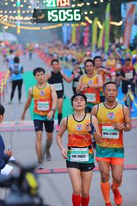 BIB: 27985, 20037
                            <button type="button" onclick="openModal(8901224)" class="btn btn-primary btn-sm float-right btn-popup" data-toggle="modal" data-target=".modal-high-quality">
                        <i class="fas fa-shopping-cart"></i> Add to Cart
                    </button>
                                            <button type="button" onclick="isThisMe(8901224, true)" class="btn btn-success btn-sm float-right btn-popup btn-isme hidden" data-toggle="tooltip" data-placement="bottom" title="นี่คือรูปของคุณใช่ไหม คลิกที่นี่เพื่อเอาเข้าอัลบั้ม">
                        <i class="fas fa-plus"></i> Add to album
                    </button>
                    <button type="button" onclick="isThisMe(8901224, false)" class="btn btn-warning btn-sm float-right btn-popup btn-isnotme hidden">
                        <i class="fas fa-ban"></i> Remove from album
                    </button>
