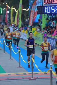 BIB: 10718, 8105, 102
                            <button type="button" onclick="openModal(8877462)" class="btn btn-primary btn-sm float-right btn-popup" data-toggle="modal" data-target=".modal-high-quality">
                        <i class="fas fa-shopping-cart"></i> Add to Cart
                    </button>
                                            <button type="button" onclick="isThisMe(8877462, true)" class="btn btn-success btn-sm float-right btn-popup btn-isme hidden" data-toggle="tooltip" data-placement="bottom" title="นี่คือรูปของคุณใช่ไหม คลิกที่นี่เพื่อเอาเข้าอัลบั้ม">
                        <i class="fas fa-plus"></i> Add to album
                    </button>
                    <button type="button" onclick="isThisMe(8877462, false)" class="btn btn-warning btn-sm float-right btn-popup btn-isnotme hidden">
                        <i class="fas fa-ban"></i> Remove from album
                    </button>