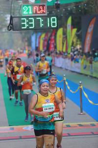 BIB: 33718, 28078, 261
                            <button type="button" onclick="openModal(8206621)" class="btn btn-primary btn-sm float-right btn-popup" data-toggle="modal" data-target=".modal-high-quality">
                        <i class="fas fa-shopping-cart"></i> Add to Cart
                    </button>
                                            <button type="button" onclick="isThisMe(8206621, true)" class="btn btn-success btn-sm float-right btn-popup btn-isme hidden" data-toggle="tooltip" data-placement="bottom" title="นี่คือรูปของคุณใช่ไหม คลิกที่นี่เพื่อเอาเข้าอัลบั้ม">
                        <i class="fas fa-plus"></i> Add to album
                    </button>
                    <button type="button" onclick="isThisMe(8206621, false)" class="btn btn-warning btn-sm float-right btn-popup btn-isnotme hidden">
                        <i class="fas fa-ban"></i> Remove from album
                    </button>