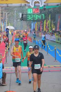 BIB: 32947, 20929, 21239
                            <button type="button" onclick="openModal(8178018)" class="btn btn-primary btn-sm float-right btn-popup" data-toggle="modal" data-target=".modal-high-quality">
                        <i class="fas fa-shopping-cart"></i> Add to Cart
                    </button>
                                            <button type="button" onclick="isThisMe(8178018, true)" class="btn btn-success btn-sm float-right btn-popup btn-isme hidden" data-toggle="tooltip" data-placement="bottom" title="นี่คือรูปของคุณใช่ไหม คลิกที่นี่เพื่อเอาเข้าอัลบั้ม">
                        <i class="fas fa-plus"></i> Add to album
                    </button>
                    <button type="button" onclick="isThisMe(8178018, false)" class="btn btn-warning btn-sm float-right btn-popup btn-isnotme hidden">
                        <i class="fas fa-ban"></i> Remove from album
                    </button>
