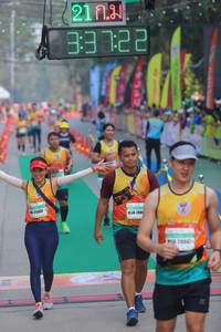 BIB: 33322, 25457, 280, 28047
                            <button type="button" onclick="openModal(8210225)" class="btn btn-primary btn-sm float-right btn-popup" data-toggle="modal" data-target=".modal-high-quality">
                        <i class="fas fa-shopping-cart"></i> Add to Cart
                    </button>
                                            <button type="button" onclick="isThisMe(8210225, true)" class="btn btn-success btn-sm float-right btn-popup btn-isme hidden" data-toggle="tooltip" data-placement="bottom" title="นี่คือรูปของคุณใช่ไหม คลิกที่นี่เพื่อเอาเข้าอัลบั้ม">
                        <i class="fas fa-plus"></i> Add to album
                    </button>
                    <button type="button" onclick="isThisMe(8210225, false)" class="btn btn-warning btn-sm float-right btn-popup btn-isnotme hidden">
                        <i class="fas fa-ban"></i> Remove from album
                    </button>