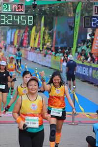 BIB: 32458, 25138, 21804
                            <button type="button" onclick="openModal(8158647)" class="btn btn-primary btn-sm float-right btn-popup" data-toggle="modal" data-target=".modal-high-quality">
                        <i class="fas fa-shopping-cart"></i> Add to Cart
                    </button>
                                            <button type="button" onclick="isThisMe(8158647, true)" class="btn btn-success btn-sm float-right btn-popup btn-isme hidden" data-toggle="tooltip" data-placement="bottom" title="นี่คือรูปของคุณใช่ไหม คลิกที่นี่เพื่อเอาเข้าอัลบั้ม">
                        <i class="fas fa-plus"></i> Add to album
                    </button>
                    <button type="button" onclick="isThisMe(8158647, false)" class="btn btn-warning btn-sm float-right btn-popup btn-isnotme hidden">
                        <i class="fas fa-ban"></i> Remove from album
                    </button>