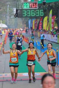 BIB: 989, 20382, 2685, 
                            <button type="button" onclick="openModal(8204519)" class="btn btn-primary btn-sm float-right btn-popup" data-toggle="modal" data-target=".modal-high-quality">
                        <i class="fas fa-shopping-cart"></i> Add to Cart
                    </button>
                                            <button type="button" onclick="isThisMe(8204519, true)" class="btn btn-success btn-sm float-right btn-popup btn-isme hidden" data-toggle="tooltip" data-placement="bottom" title="นี่คือรูปของคุณใช่ไหม คลิกที่นี่เพื่อเอาเข้าอัลบั้ม">
                        <i class="fas fa-plus"></i> Add to album
                    </button>
                    <button type="button" onclick="isThisMe(8204519, false)" class="btn btn-warning btn-sm float-right btn-popup btn-isnotme hidden">
                        <i class="fas fa-ban"></i> Remove from album
                    </button>