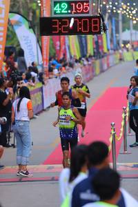 BIB: 42195, 32008, 04754
                            <button type="button" onclick="openModal(8974206)" class="btn btn-primary btn-sm float-right btn-popup" data-toggle="modal" data-target=".modal-high-quality">
                        <i class="fas fa-shopping-cart"></i> Add to Cart
                    </button>
                                            <button type="button" onclick="isThisMe(8974206, true)" class="btn btn-success btn-sm float-right btn-popup btn-isme hidden" data-toggle="tooltip" data-placement="bottom" title="นี่คือรูปของคุณใช่ไหม คลิกที่นี่เพื่อเอาเข้าอัลบั้ม">
                        <i class="fas fa-plus"></i> Add to album
                    </button>
                    <button type="button" onclick="isThisMe(8974206, false)" class="btn btn-warning btn-sm float-right btn-popup btn-isnotme hidden">
                        <i class="fas fa-ban"></i> Remove from album
                    </button>