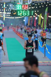 BIB: 263, 3082043
                            <button type="button" onclick="openModal(8862602)" class="btn btn-primary btn-sm float-right btn-popup" data-toggle="modal" data-target=".modal-high-quality">
                        <i class="fas fa-shopping-cart"></i> Add to Cart
                    </button>
                                            <button type="button" onclick="isThisMe(8862602, true)" class="btn btn-success btn-sm float-right btn-popup btn-isme hidden" data-toggle="tooltip" data-placement="bottom" title="นี่คือรูปของคุณใช่ไหม คลิกที่นี่เพื่อเอาเข้าอัลบั้ม">
                        <i class="fas fa-plus"></i> Add to album
                    </button>
                    <button type="button" onclick="isThisMe(8862602, false)" class="btn btn-warning btn-sm float-right btn-popup btn-isnotme hidden">
                        <i class="fas fa-ban"></i> Remove from album
                    </button>