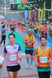 BIB: 242, 21097, 22060
                            <button type="button" onclick="openModal(8904075)" class="btn btn-primary btn-sm float-right btn-popup" data-toggle="modal" data-target=".modal-high-quality">
                        <i class="fas fa-shopping-cart"></i> Add to Cart
                    </button>
                                            <button type="button" onclick="isThisMe(8904075, true)" class="btn btn-success btn-sm float-right btn-popup btn-isme hidden" data-toggle="tooltip" data-placement="bottom" title="นี่คือรูปของคุณใช่ไหม คลิกที่นี่เพื่อเอาเข้าอัลบั้ม">
                        <i class="fas fa-plus"></i> Add to album
                    </button>
                    <button type="button" onclick="isThisMe(8904075, false)" class="btn btn-warning btn-sm float-right btn-popup btn-isnotme hidden">
                        <i class="fas fa-ban"></i> Remove from album
                    </button>