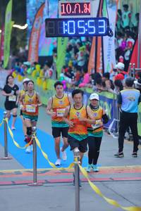 BIB: 1008, 880553
                            <button type="button" onclick="openModal(8878358)" class="btn btn-primary btn-sm float-right btn-popup" data-toggle="modal" data-target=".modal-high-quality">
                        <i class="fas fa-shopping-cart"></i> Add to Cart
                    </button>
                                            <button type="button" onclick="isThisMe(8878358, true)" class="btn btn-success btn-sm float-right btn-popup btn-isme hidden" data-toggle="tooltip" data-placement="bottom" title="นี่คือรูปของคุณใช่ไหม คลิกที่นี่เพื่อเอาเข้าอัลบั้ม">
                        <i class="fas fa-plus"></i> Add to album
                    </button>
                    <button type="button" onclick="isThisMe(8878358, false)" class="btn btn-warning btn-sm float-right btn-popup btn-isnotme hidden">
                        <i class="fas fa-ban"></i> Remove from album
                    </button>