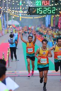 BIB: 211, 220, 27177
                            <button type="button" onclick="openModal(8904414)" class="btn btn-primary btn-sm float-right btn-popup" data-toggle="modal" data-target=".modal-high-quality">
                        <i class="fas fa-shopping-cart"></i> Add to Cart
                    </button>
                                            <button type="button" onclick="isThisMe(8904414, true)" class="btn btn-success btn-sm float-right btn-popup btn-isme hidden" data-toggle="tooltip" data-placement="bottom" title="นี่คือรูปของคุณใช่ไหม คลิกที่นี่เพื่อเอาเข้าอัลบั้ม">
                        <i class="fas fa-plus"></i> Add to album
                    </button>
                    <button type="button" onclick="isThisMe(8904414, false)" class="btn btn-warning btn-sm float-right btn-popup btn-isnotme hidden">
                        <i class="fas fa-ban"></i> Remove from album
                    </button>