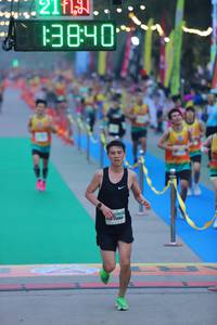 BIB: 211, 13840
                            <button type="button" onclick="openModal(8882264)" class="btn btn-primary btn-sm float-right btn-popup" data-toggle="modal" data-target=".modal-high-quality">
                        <i class="fas fa-shopping-cart"></i> Add to Cart
                    </button>
                                            <button type="button" onclick="isThisMe(8882264, true)" class="btn btn-success btn-sm float-right btn-popup btn-isme hidden" data-toggle="tooltip" data-placement="bottom" title="นี่คือรูปของคุณใช่ไหม คลิกที่นี่เพื่อเอาเข้าอัลบั้ม">
                        <i class="fas fa-plus"></i> Add to album
                    </button>
                    <button type="button" onclick="isThisMe(8882264, false)" class="btn btn-warning btn-sm float-right btn-popup btn-isnotme hidden">
                        <i class="fas fa-ban"></i> Remove from album
                    </button>