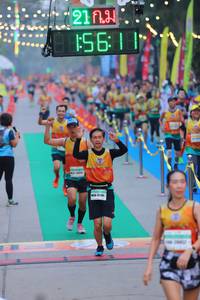 BIB: 561, 201
                            <button type="button" onclick="openModal(8971691)" class="btn btn-primary btn-sm float-right btn-popup" data-toggle="modal" data-target=".modal-high-quality">
                        <i class="fas fa-shopping-cart"></i> Add to Cart
                    </button>
                                            <button type="button" onclick="isThisMe(8971691, true)" class="btn btn-success btn-sm float-right btn-popup btn-isme hidden" data-toggle="tooltip" data-placement="bottom" title="นี่คือรูปของคุณใช่ไหม คลิกที่นี่เพื่อเอาเข้าอัลบั้ม">
                        <i class="fas fa-plus"></i> Add to album
                    </button>
                    <button type="button" onclick="isThisMe(8971691, false)" class="btn btn-warning btn-sm float-right btn-popup btn-isnotme hidden">
                        <i class="fas fa-ban"></i> Remove from album
                    </button>