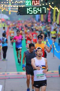 BIB: 647, 20824
                            <button type="button" onclick="openModal(8973184)" class="btn btn-primary btn-sm float-right btn-popup" data-toggle="modal" data-target=".modal-high-quality">
                        <i class="fas fa-shopping-cart"></i> Add to Cart
                    </button>
                                            <button type="button" onclick="isThisMe(8973184, true)" class="btn btn-success btn-sm float-right btn-popup btn-isme hidden" data-toggle="tooltip" data-placement="bottom" title="นี่คือรูปของคุณใช่ไหม คลิกที่นี่เพื่อเอาเข้าอัลบั้ม">
                        <i class="fas fa-plus"></i> Add to album
                    </button>
                    <button type="button" onclick="isThisMe(8973184, false)" class="btn btn-warning btn-sm float-right btn-popup btn-isnotme hidden">
                        <i class="fas fa-ban"></i> Remove from album
                    </button>
