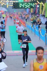 BIB: 14524, 26930
                            <button type="button" onclick="openModal(8893118)" class="btn btn-primary btn-sm float-right btn-popup" data-toggle="modal" data-target=".modal-high-quality">
                        <i class="fas fa-shopping-cart"></i> Add to Cart
                    </button>
                                            <button type="button" onclick="isThisMe(8893118, true)" class="btn btn-success btn-sm float-right btn-popup btn-isme hidden" data-toggle="tooltip" data-placement="bottom" title="นี่คือรูปของคุณใช่ไหม คลิกที่นี่เพื่อเอาเข้าอัลบั้ม">
                        <i class="fas fa-plus"></i> Add to album
                    </button>
                    <button type="button" onclick="isThisMe(8893118, false)" class="btn btn-warning btn-sm float-right btn-popup btn-isnotme hidden">
                        <i class="fas fa-ban"></i> Remove from album
                    </button>