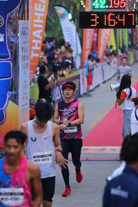 BIB: 42195, 164, 41643
                            <button type="button" onclick="openModal(8896033)" class="btn btn-primary btn-sm float-right btn-popup" data-toggle="modal" data-target=".modal-high-quality">
                        <i class="fas fa-shopping-cart"></i> Add to Cart
                    </button>
                                            <button type="button" onclick="isThisMe(8896033, true)" class="btn btn-success btn-sm float-right btn-popup btn-isme hidden" data-toggle="tooltip" data-placement="bottom" title="นี่คือรูปของคุณใช่ไหม คลิกที่นี่เพื่อเอาเข้าอัลบั้ม">
                        <i class="fas fa-plus"></i> Add to album
                    </button>
                    <button type="button" onclick="isThisMe(8896033, false)" class="btn btn-warning btn-sm float-right btn-popup btn-isnotme hidden">
                        <i class="fas fa-ban"></i> Remove from album
                    </button>
