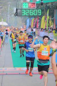 BIB: 32609, 222, 225
                            <button type="button" onclick="openModal(8161818)" class="btn btn-primary btn-sm float-right btn-popup" data-toggle="modal" data-target=".modal-high-quality">
                        <i class="fas fa-shopping-cart"></i> Add to Cart
                    </button>
                                            <button type="button" onclick="isThisMe(8161818, true)" class="btn btn-success btn-sm float-right btn-popup btn-isme hidden" data-toggle="tooltip" data-placement="bottom" title="นี่คือรูปของคุณใช่ไหม คลิกที่นี่เพื่อเอาเข้าอัลบั้ม">
                        <i class="fas fa-plus"></i> Add to album
                    </button>
                    <button type="button" onclick="isThisMe(8161818, false)" class="btn btn-warning btn-sm float-right btn-popup btn-isnotme hidden">
                        <i class="fas fa-ban"></i> Remove from album
                    </button>