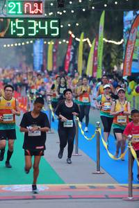 BIB: 5345
                            <button type="button" onclick="openModal(8905898)" class="btn btn-primary btn-sm float-right btn-popup" data-toggle="modal" data-target=".modal-high-quality">
                        <i class="fas fa-shopping-cart"></i> Add to Cart
                    </button>
                                            <button type="button" onclick="isThisMe(8905898, true)" class="btn btn-success btn-sm float-right btn-popup btn-isme hidden" data-toggle="tooltip" data-placement="bottom" title="นี่คือรูปของคุณใช่ไหม คลิกที่นี่เพื่อเอาเข้าอัลบั้ม">
                        <i class="fas fa-plus"></i> Add to album
                    </button>
                    <button type="button" onclick="isThisMe(8905898, false)" class="btn btn-warning btn-sm float-right btn-popup btn-isnotme hidden">
                        <i class="fas fa-ban"></i> Remove from album
                    </button>