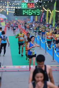 BIB: 4649, 2541
                            <button type="button" onclick="openModal(8896131)" class="btn btn-primary btn-sm float-right btn-popup" data-toggle="modal" data-target=".modal-high-quality">
                        <i class="fas fa-shopping-cart"></i> Add to Cart
                    </button>
                                            <button type="button" onclick="isThisMe(8896131, true)" class="btn btn-success btn-sm float-right btn-popup btn-isme hidden" data-toggle="tooltip" data-placement="bottom" title="นี่คือรูปของคุณใช่ไหม คลิกที่นี่เพื่อเอาเข้าอัลบั้ม">
                        <i class="fas fa-plus"></i> Add to album
                    </button>
                    <button type="button" onclick="isThisMe(8896131, false)" class="btn btn-warning btn-sm float-right btn-popup btn-isnotme hidden">
                        <i class="fas fa-ban"></i> Remove from album
                    </button>