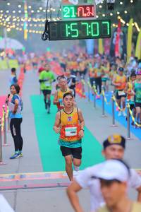BIB: 85707, 2063
                            <button type="button" onclick="openModal(8974175)" class="btn btn-primary btn-sm float-right btn-popup" data-toggle="modal" data-target=".modal-high-quality">
                        <i class="fas fa-shopping-cart"></i> Add to Cart
                    </button>
                                            <button type="button" onclick="isThisMe(8974175, true)" class="btn btn-success btn-sm float-right btn-popup btn-isme hidden" data-toggle="tooltip" data-placement="bottom" title="นี่คือรูปของคุณใช่ไหม คลิกที่นี่เพื่อเอาเข้าอัลบั้ม">
                        <i class="fas fa-plus"></i> Add to album
                    </button>
                    <button type="button" onclick="isThisMe(8974175, false)" class="btn btn-warning btn-sm float-right btn-popup btn-isnotme hidden">
                        <i class="fas fa-ban"></i> Remove from album
                    </button>