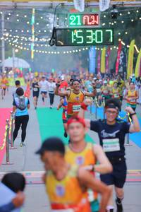 BIB: 307
                            <button type="button" onclick="openModal(8904839)" class="btn btn-primary btn-sm float-right btn-popup" data-toggle="modal" data-target=".modal-high-quality">
                        <i class="fas fa-shopping-cart"></i> Add to Cart
                    </button>
                                            <button type="button" onclick="isThisMe(8904839, true)" class="btn btn-success btn-sm float-right btn-popup btn-isme hidden" data-toggle="tooltip" data-placement="bottom" title="นี่คือรูปของคุณใช่ไหม คลิกที่นี่เพื่อเอาเข้าอัลบั้ม">
                        <i class="fas fa-plus"></i> Add to album
                    </button>
                    <button type="button" onclick="isThisMe(8904839, false)" class="btn btn-warning btn-sm float-right btn-popup btn-isnotme hidden">
                        <i class="fas fa-ban"></i> Remove from album
                    </button>