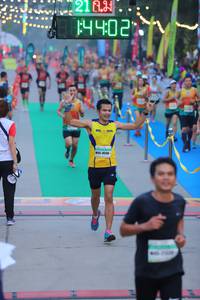 BIB: 4402, 26135
                            <button type="button" onclick="openModal(8892081)" class="btn btn-primary btn-sm float-right btn-popup" data-toggle="modal" data-target=".modal-high-quality">
                        <i class="fas fa-shopping-cart"></i> Add to Cart
                    </button>
                                            <button type="button" onclick="isThisMe(8892081, true)" class="btn btn-success btn-sm float-right btn-popup btn-isme hidden" data-toggle="tooltip" data-placement="bottom" title="นี่คือรูปของคุณใช่ไหม คลิกที่นี่เพื่อเอาเข้าอัลบั้ม">
                        <i class="fas fa-plus"></i> Add to album
                    </button>
                    <button type="button" onclick="isThisMe(8892081, false)" class="btn btn-warning btn-sm float-right btn-popup btn-isnotme hidden">
                        <i class="fas fa-ban"></i> Remove from album
                    </button>